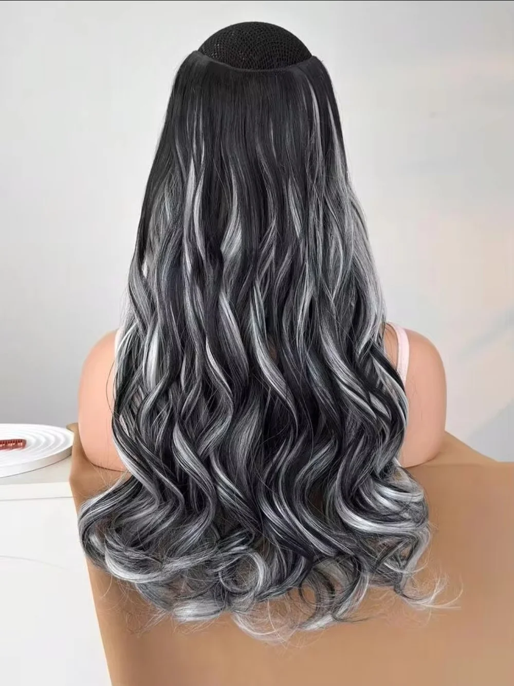 Black & Silver Clip-In Wavy Hair Extensions - Sleek Two-Tone Look 2 Pieces